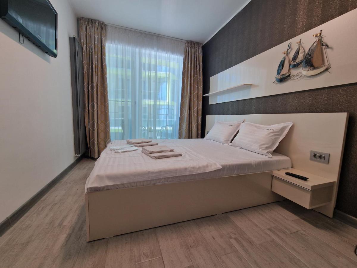 Dava Aparthotel Pool & Spa Mamaia Nord นาโวดาริ ภายนอก รูปภาพ