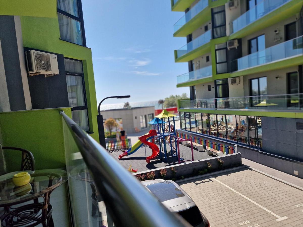 Dava Aparthotel Pool & Spa Mamaia Nord นาโวดาริ ภายนอก รูปภาพ
