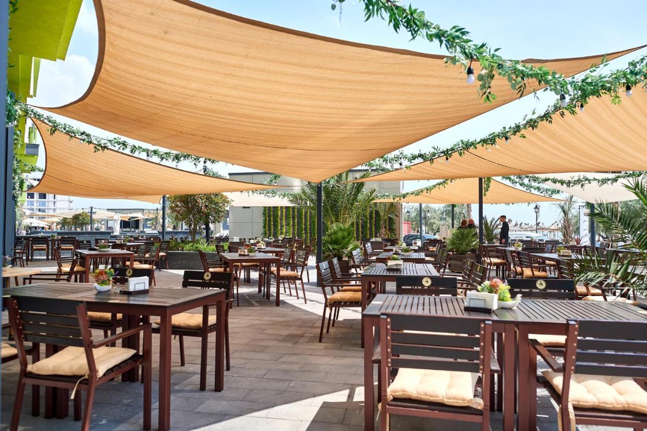Dava Aparthotel Pool & Spa Mamaia Nord นาโวดาริ ภายนอก รูปภาพ