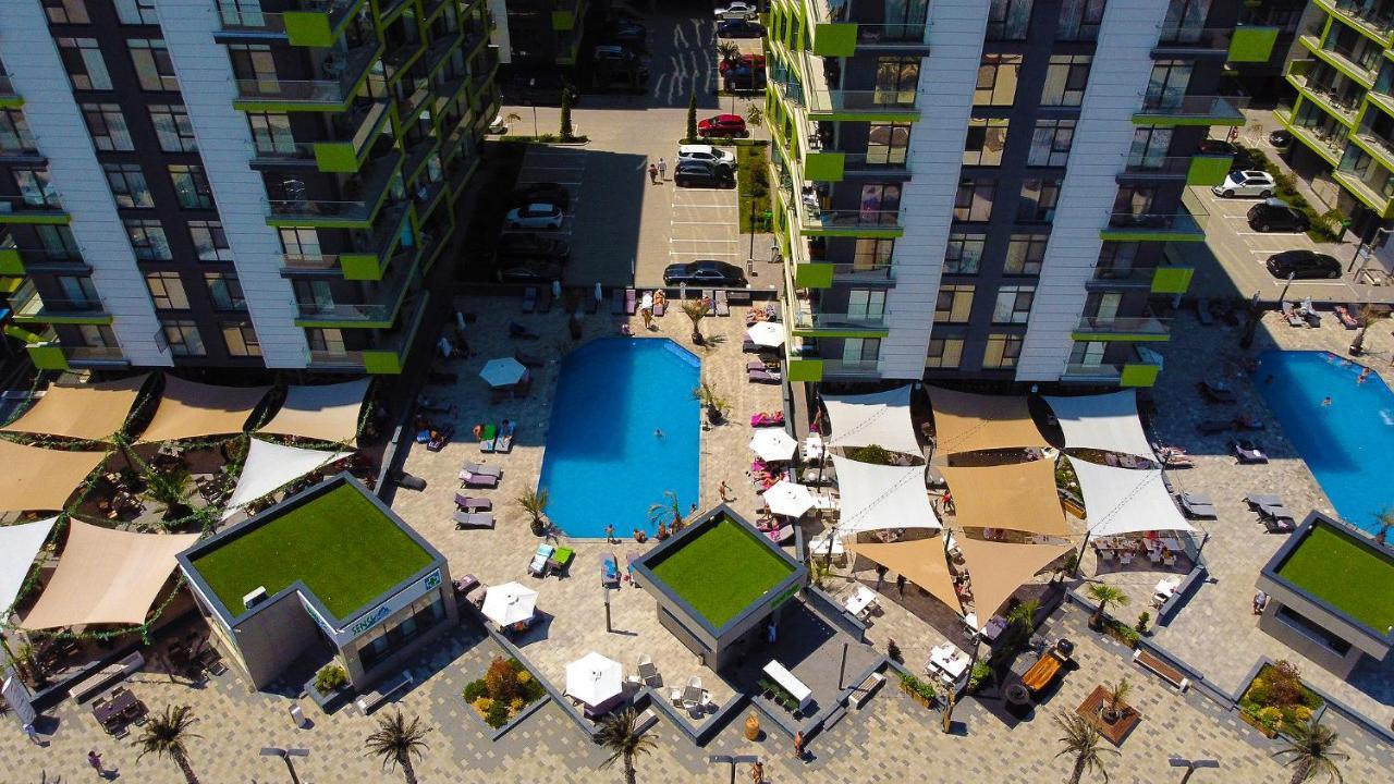 Dava Aparthotel Pool & Spa Mamaia Nord นาโวดาริ ภายนอก รูปภาพ